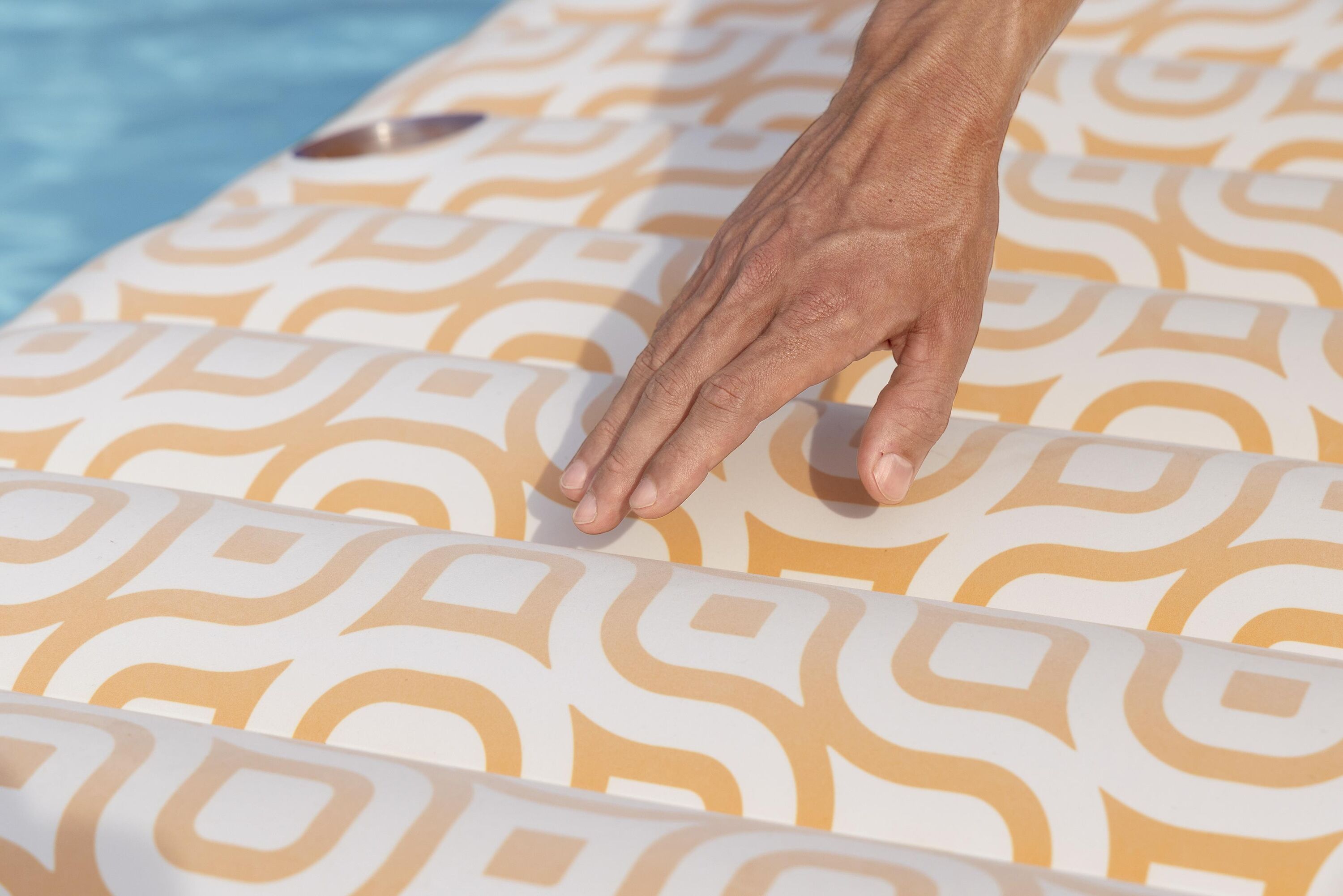 Bestway Airmat Deluxe Floating Mat 183x84cm