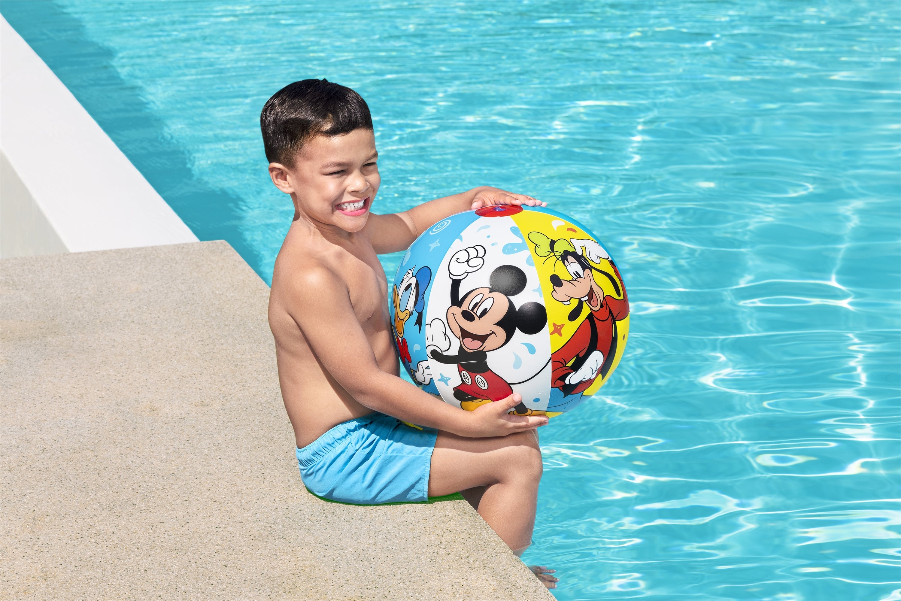 Bestway Beach Ball Mickey and Friends 51cm